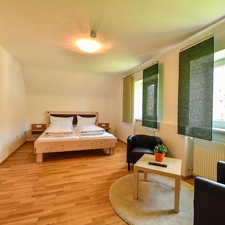 Gasthof Pension Hartl, Zum Wirt Neuhaus  Luaran gambar